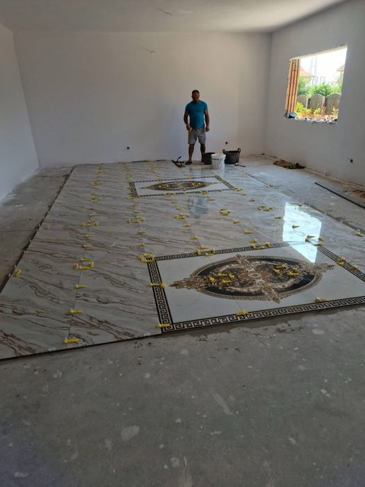 Echipa construcții interioare