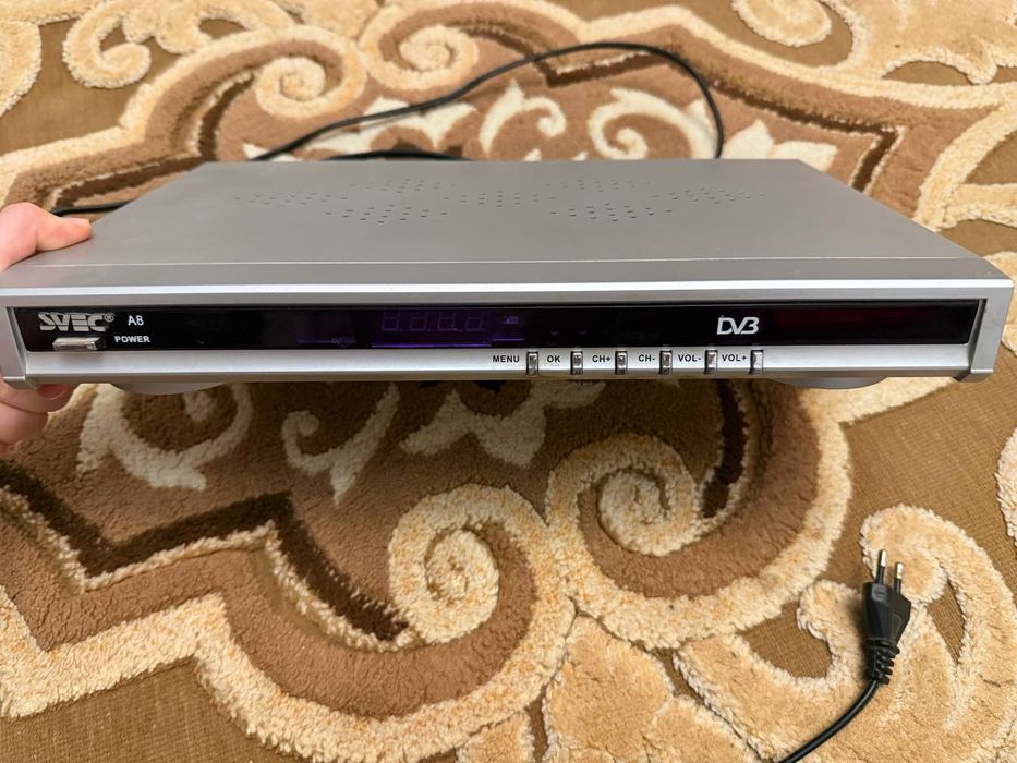 Продам DVD плеер.