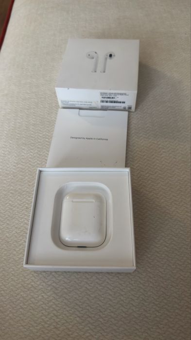 Airpods оригинал