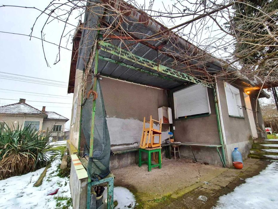 Продава се Къща в с. Брегаре, Област Плевен - 100 кв.м за 77 €/кв.м - Снимка #13