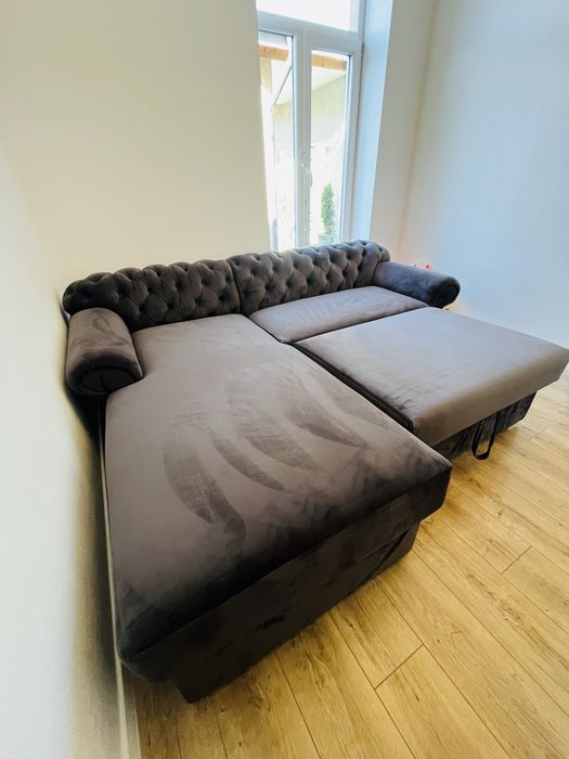 Coltar chesterfield extensibil