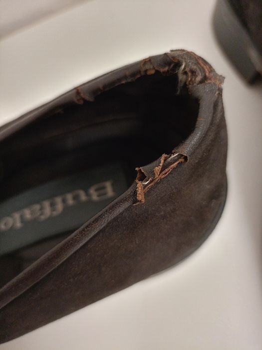 Велурени мъжки мокасини buffalo 42 номер