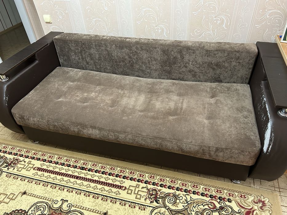Диван двухспальный, раскладной