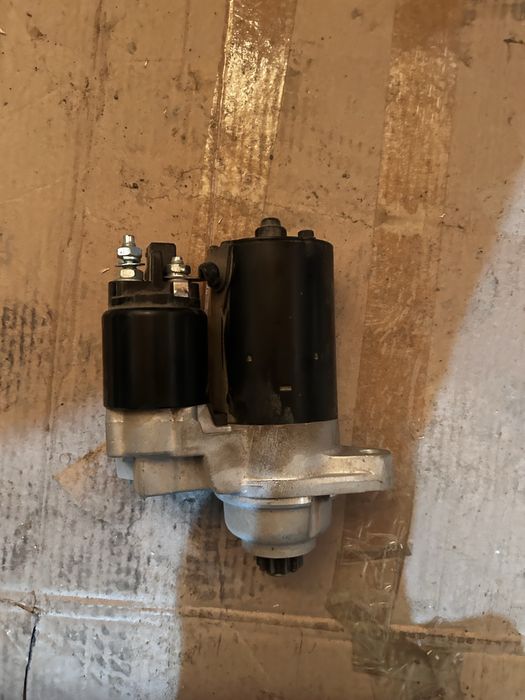 Стартер Skoda Rapid