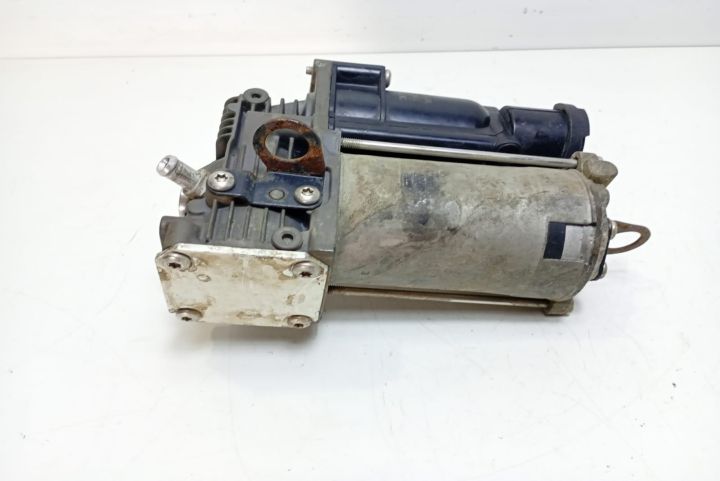 Compresor  aer perne Mercedes-Benz S-Class W221