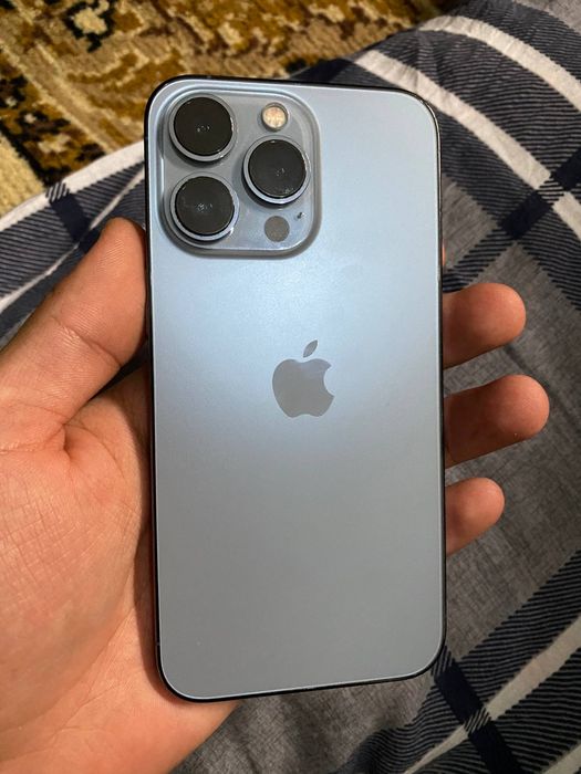 13 pro 128 talik 2 sim kartalik yomkost 75% hamma joyi rodnoy