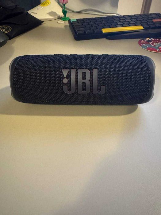 JBL Flip 6 - În stare foarte bună