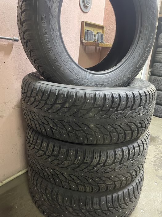 Продам резину 265/60-18