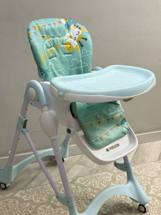 Продам детский столик