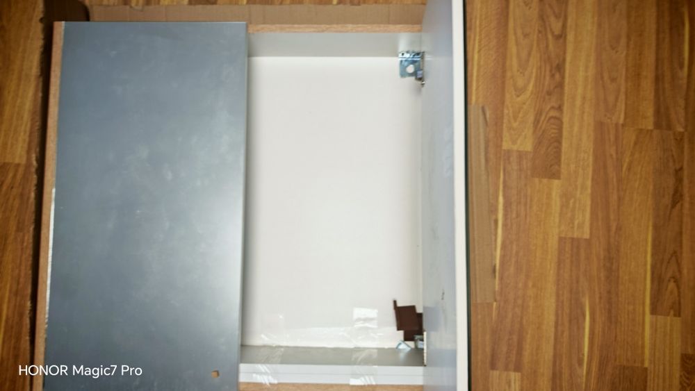 Dulap baie.Oglinda.2usi.3 polițe