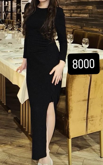 Продаю вечерние платье одевала только 1-2 раза