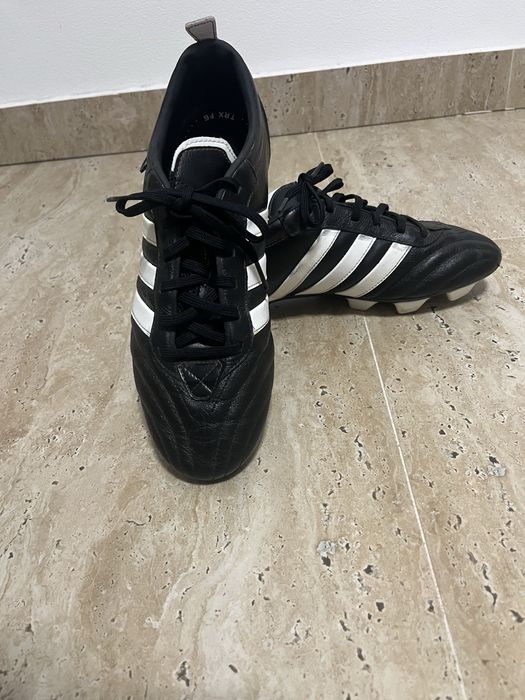 Crampoane adidas