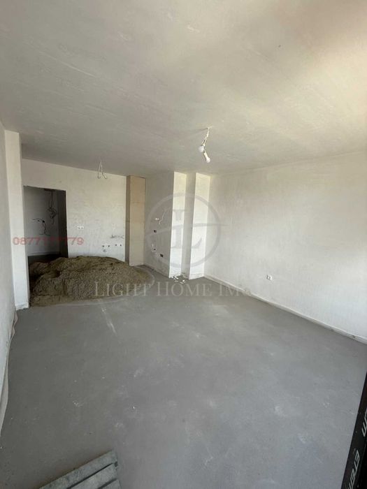 Продава се Двустаен апартамент в Пловдив, Тракия - 72 кв.м за 1289 €/кв.м - Снимка #3