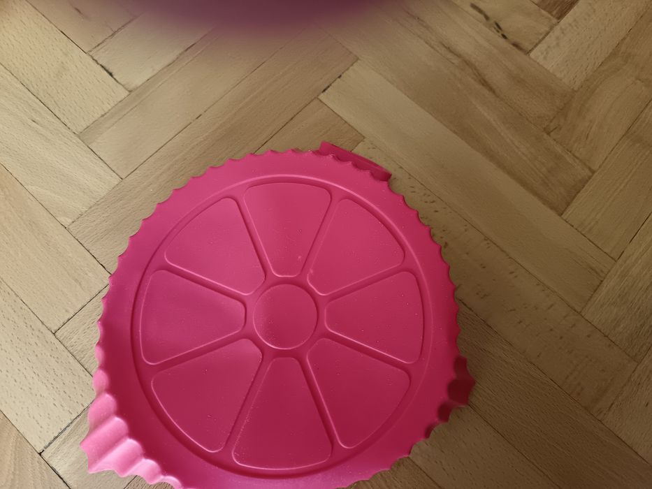 Силиконова тарелка