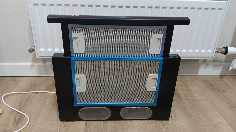 Кухонная вытяжка