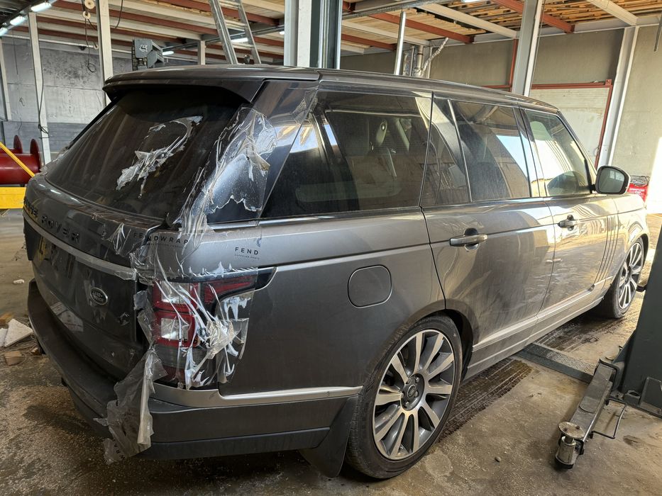 Dezmembrez Range Rover Vogue L405 4.4 3.0