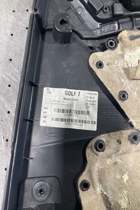 Fata / Tapiterie usa spate stanga Volkswagen VW Golf 2016