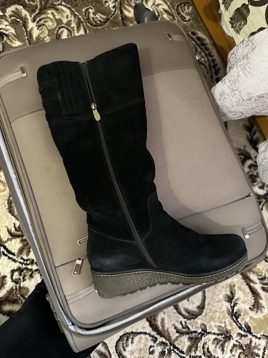 Сапоги замшевые. Размер 39