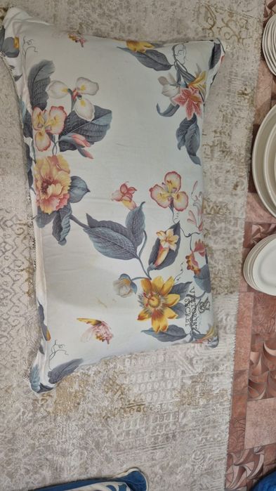Подушки 50*70, 60*60