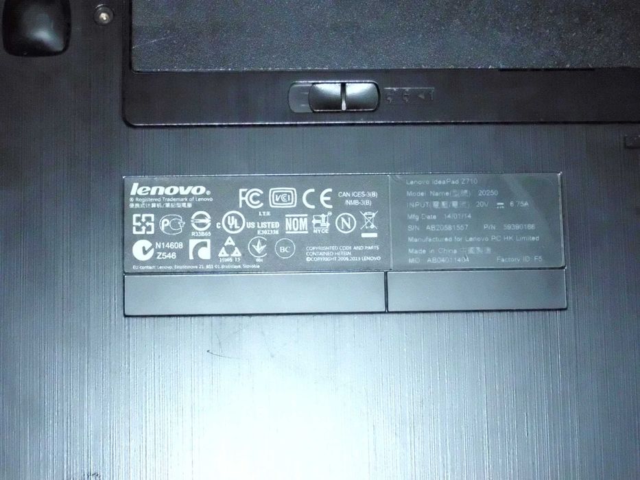 Lenovo Z710 | i7 | 16GB RAM | SSD | Ecran 17.3  | Video Dedicat