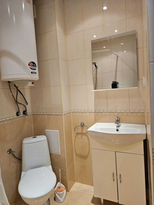 Дава се под наем Двустаен апартамент в Варна, Левски - 62 кв.м за 510 € - Снимка #12