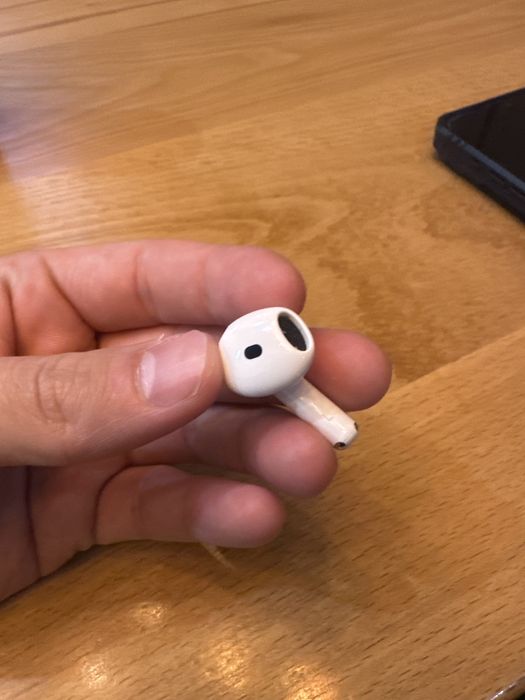 Продается эйрподс 4 без шумоподавление