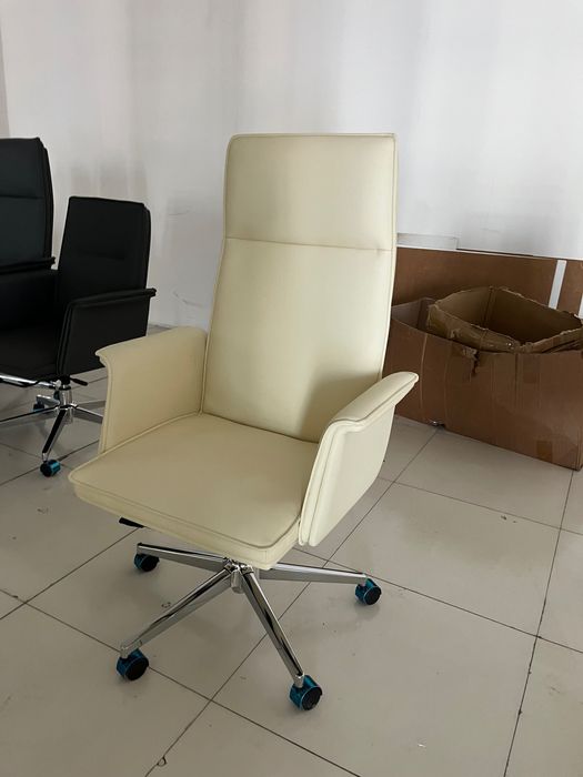 Ofis uchun kreslolar