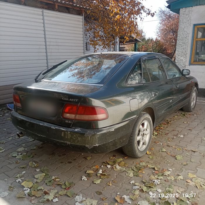 Митсубиси Галант 7 поколения.