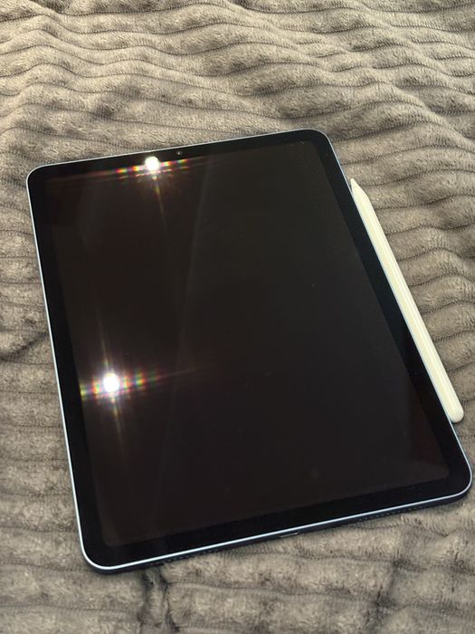 iPad Air 2022 M1 8/256 + Apple Pencil