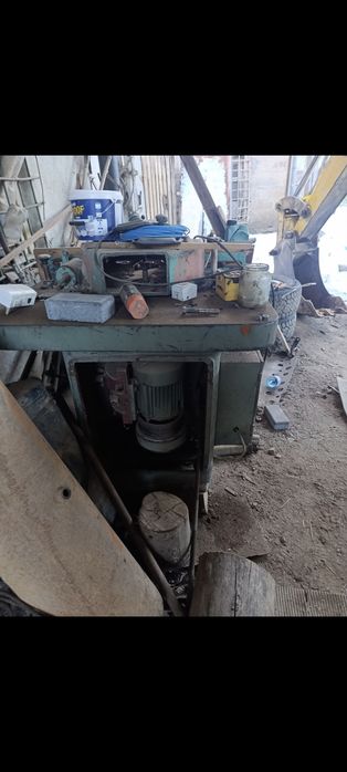 Дърводелска фреза .