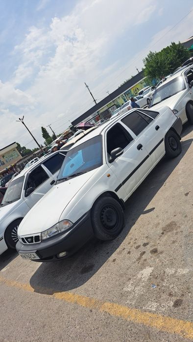 Daewoo nexia  1998