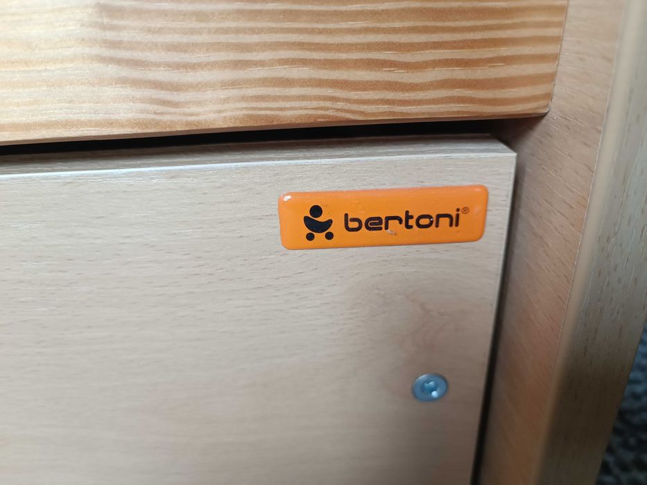 Детското легло Класик на Бертони