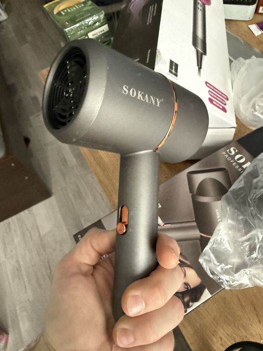 Новый фен Sokany с насадками