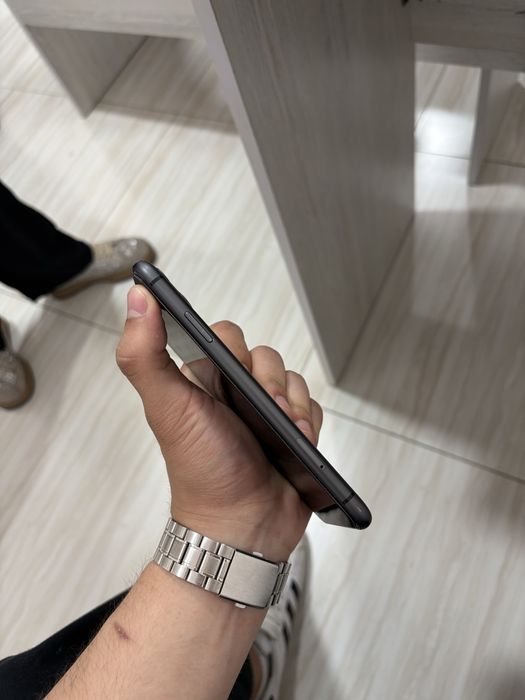 iphone 11 128gb RU/A