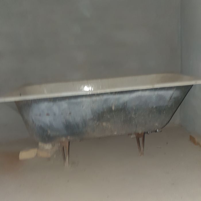 Ванна чугунная янги, ишлатилмаган