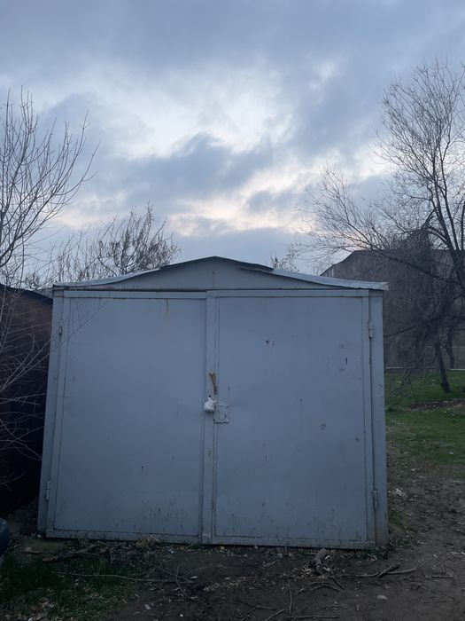 Гараж сатлады арзан багада срочно