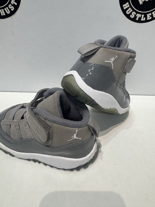 Детски маратонки NIKE AIR JORDAN 11 RETRO . Номер 23.5