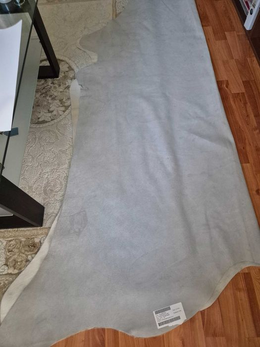 Covor bej piele naturala vita