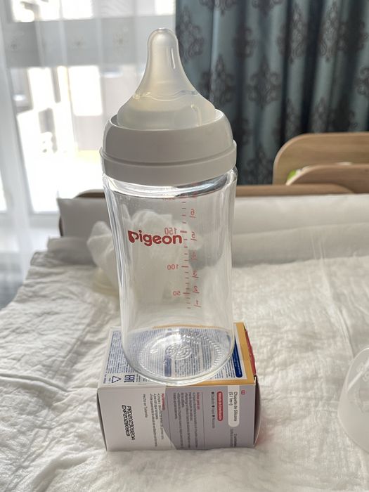 Бутылочка Pigeon  240 мл