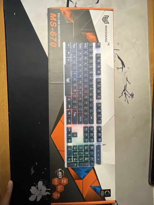 Продам клавиатуру minshang