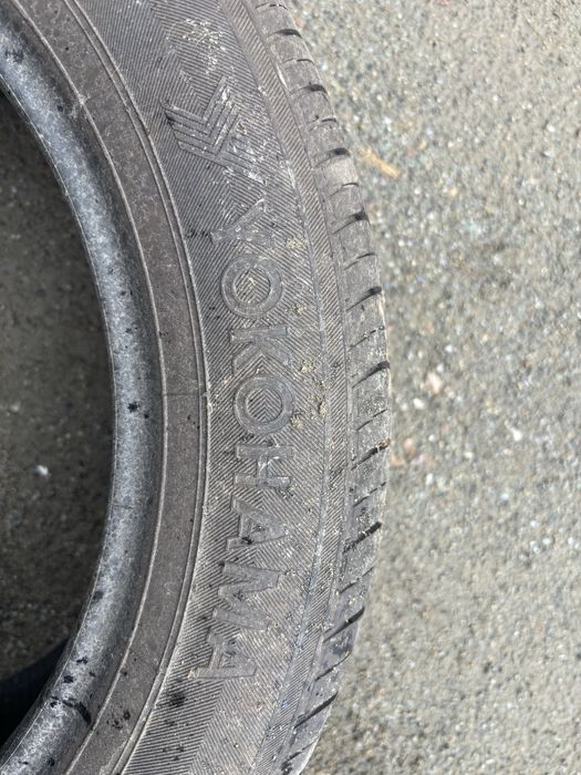 Продам шины на R17