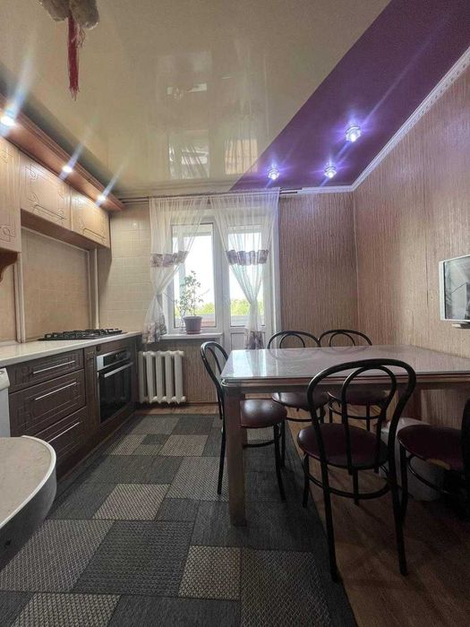 Продам 2-комн ленинградку