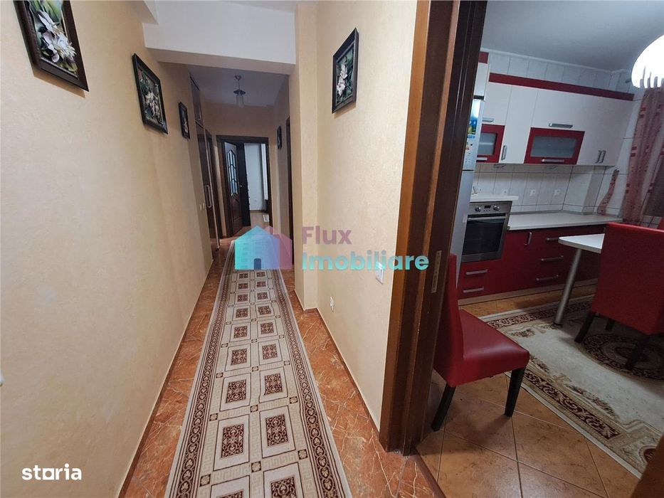 Apartament cu 4 camere G.Enescu etaj 3