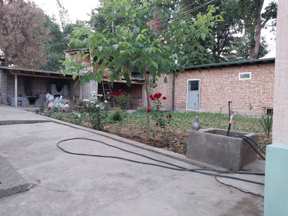 6-ти комнатный дом, кибрайский район, санаторий ботаника