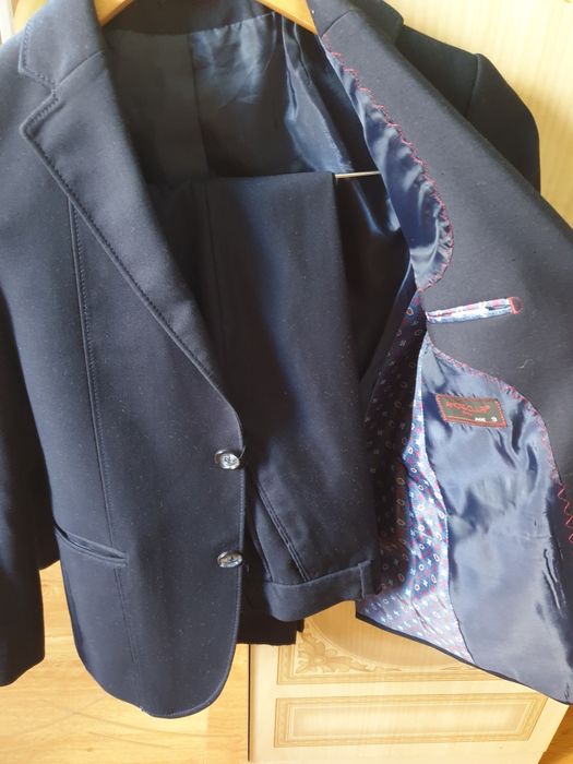 Школьный пиджак, брюки на мальчика