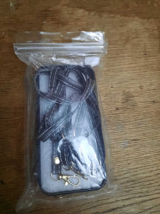 Чехол на iPhone 15 pro