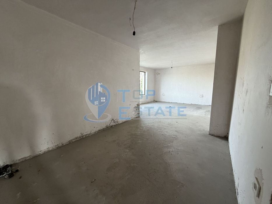 Продава се Тристаен апартамент в Велико Търново, Бузлуджа - 156 кв.м за 1353 €/кв.м - Снимка #4