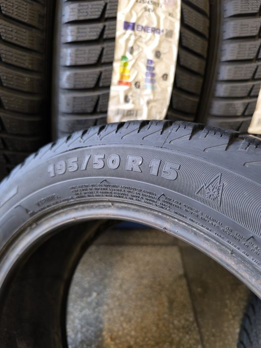 195 50 15 Michelin Alpin4 Зимни 2бр.
