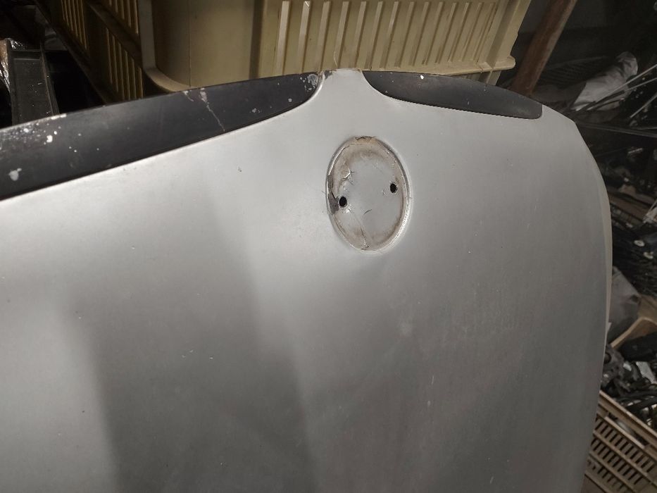 Преден капак бмв е90 е91 преди фейслифта