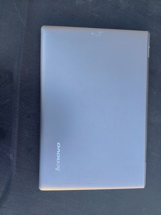 Laptop Lenovo Ideapd i5
